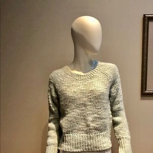 GAP women’s crew neck sweater